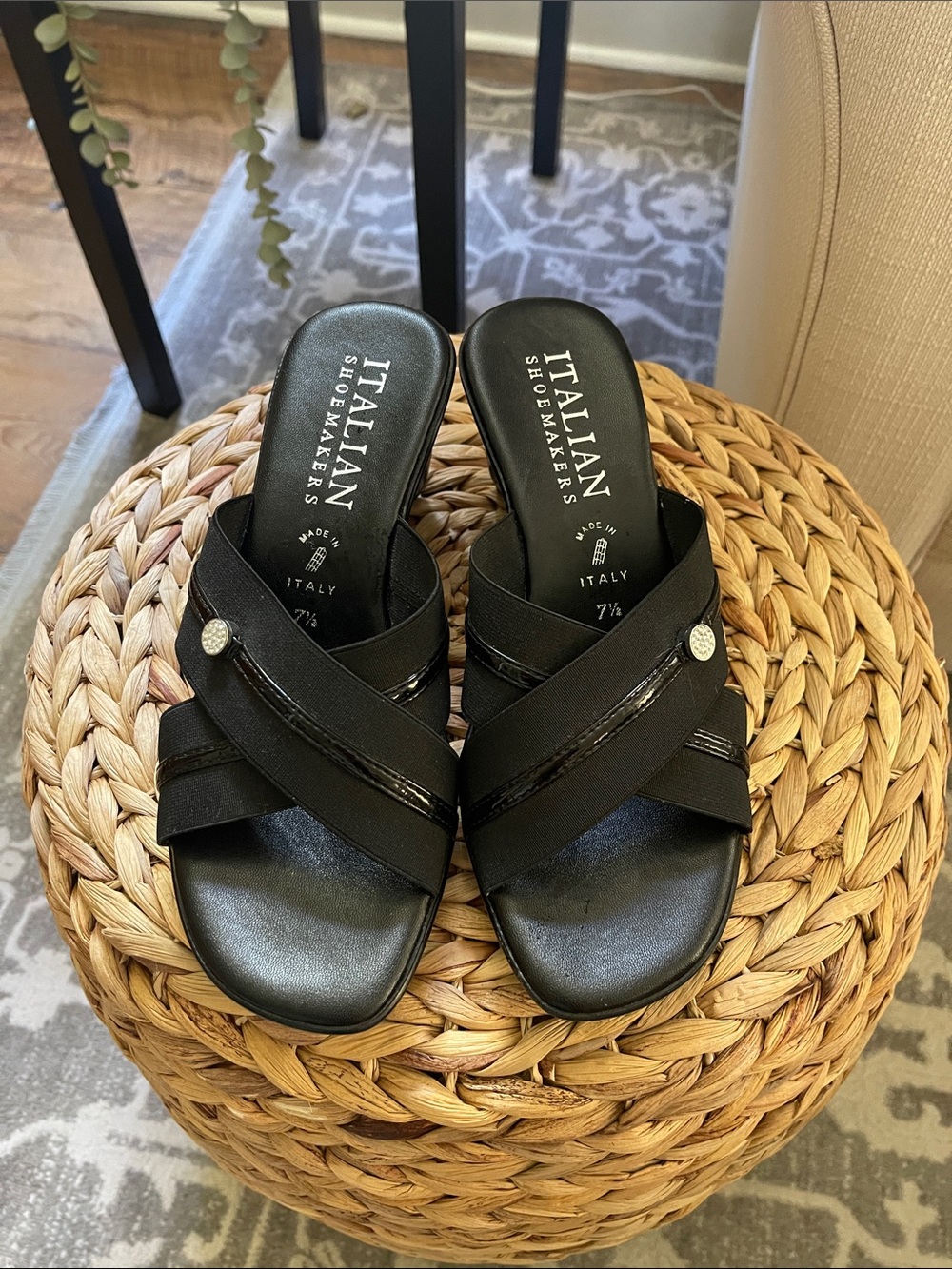 Italian Shoemakers Black Crisscross Slide Mules with Crystal- BRAND NEW